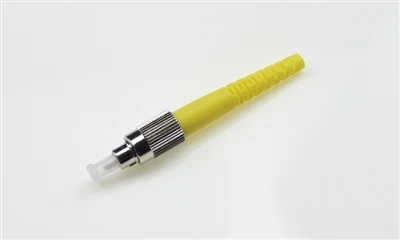 Anàlisi de les característiques dels connectors de fibra òptica